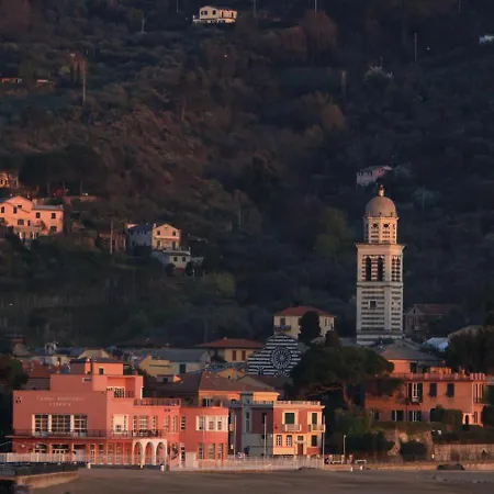 Фермерский дом Cuccaro Club - Val Di Vara E Cinque Terre Роккетта-ди-Вара