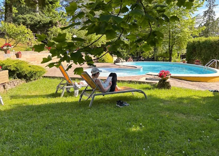 Cuccaro Club - Val Di Vara E Cinque Terre בית חווה